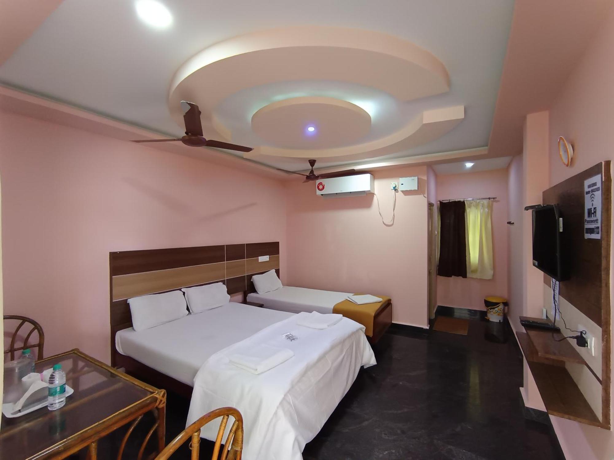 Sri Murugan Beach Paradise Hotel Mahábalipuram Kültér fotó
