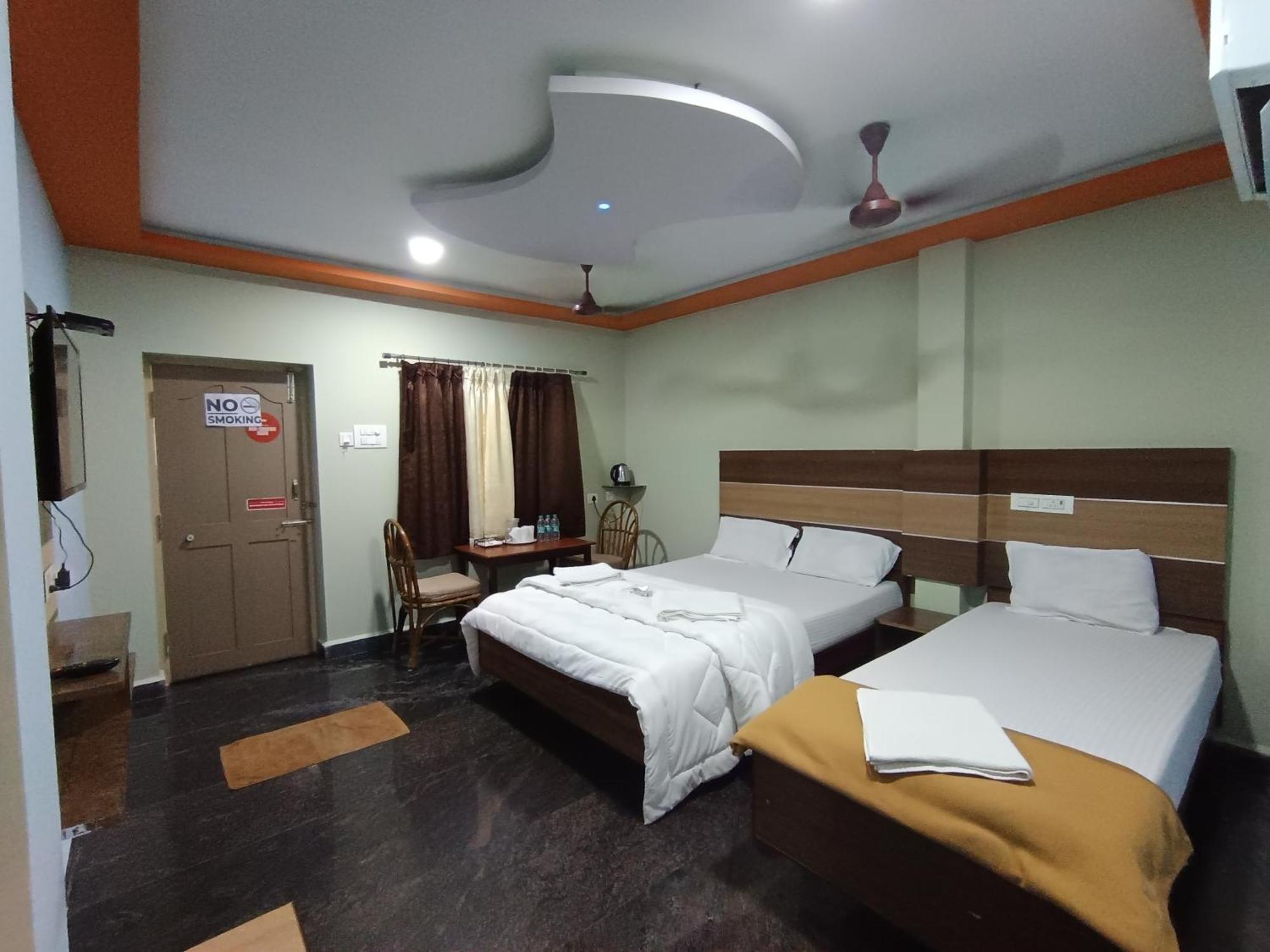 Sri Murugan Beach Paradise Hotel Mahábalipuram Kültér fotó