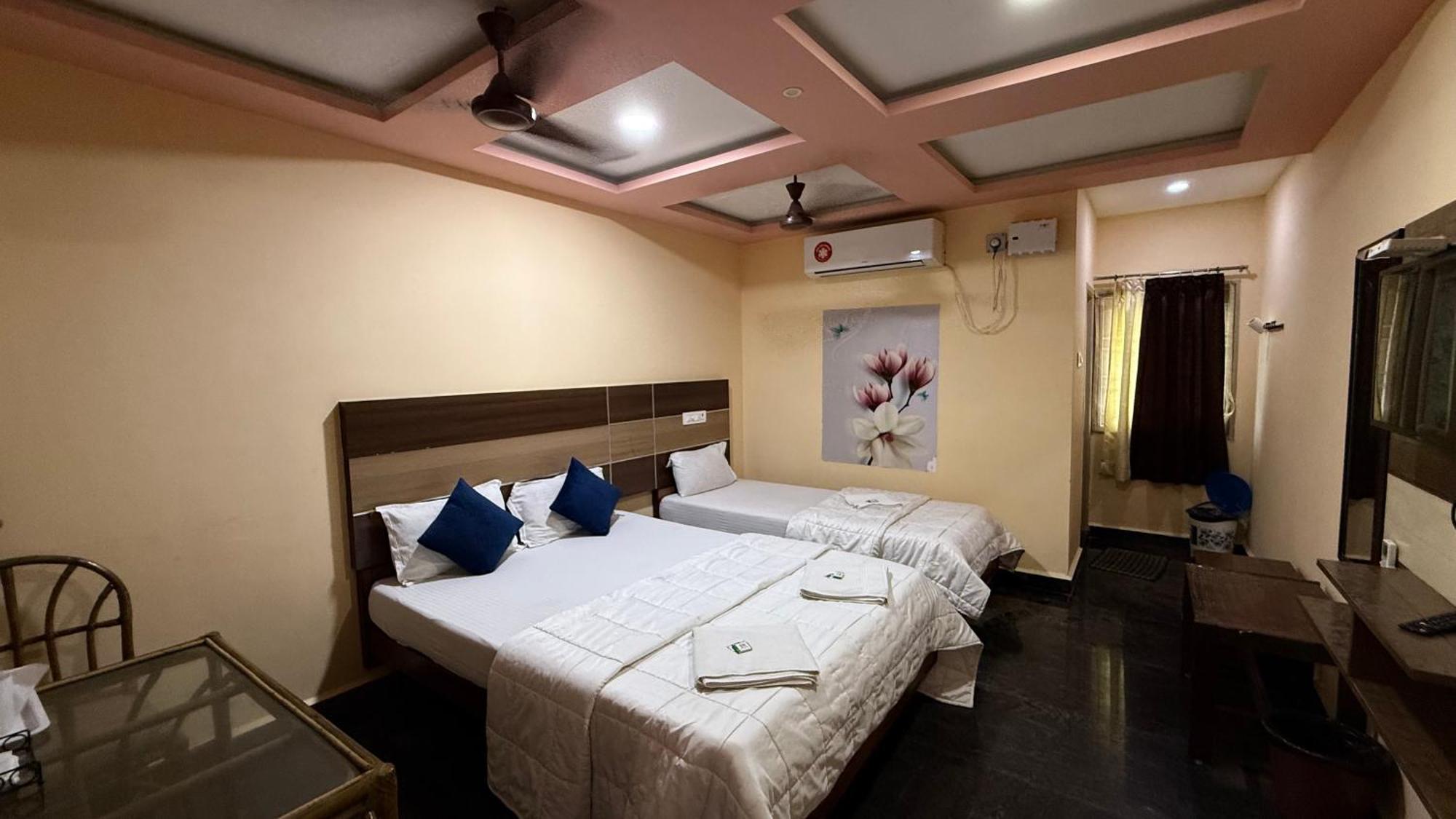 Sri Murugan Beach Paradise Hotel Mahábalipuram Kültér fotó
