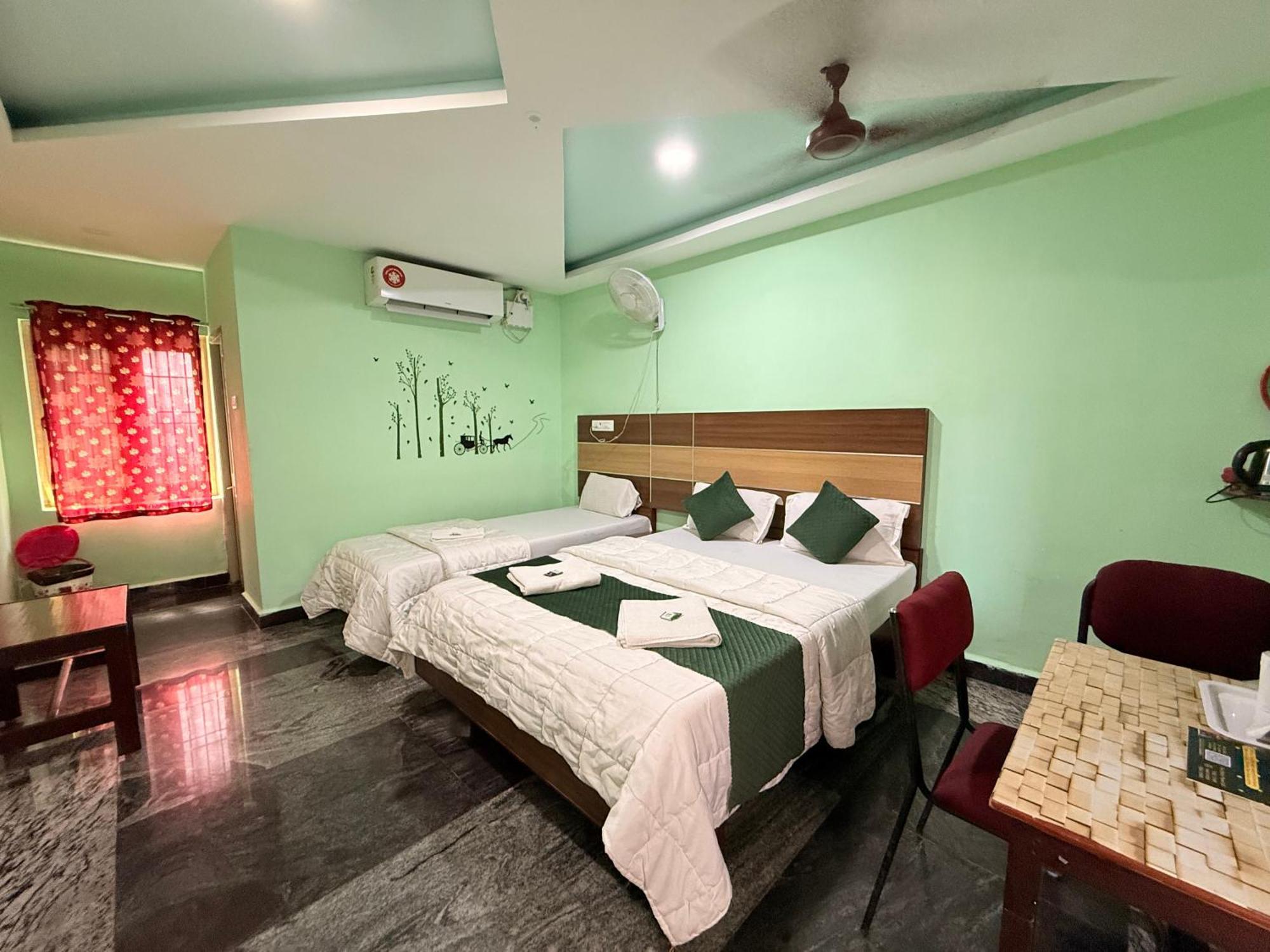 Sri Murugan Beach Paradise Hotel Mahábalipuram Kültér fotó